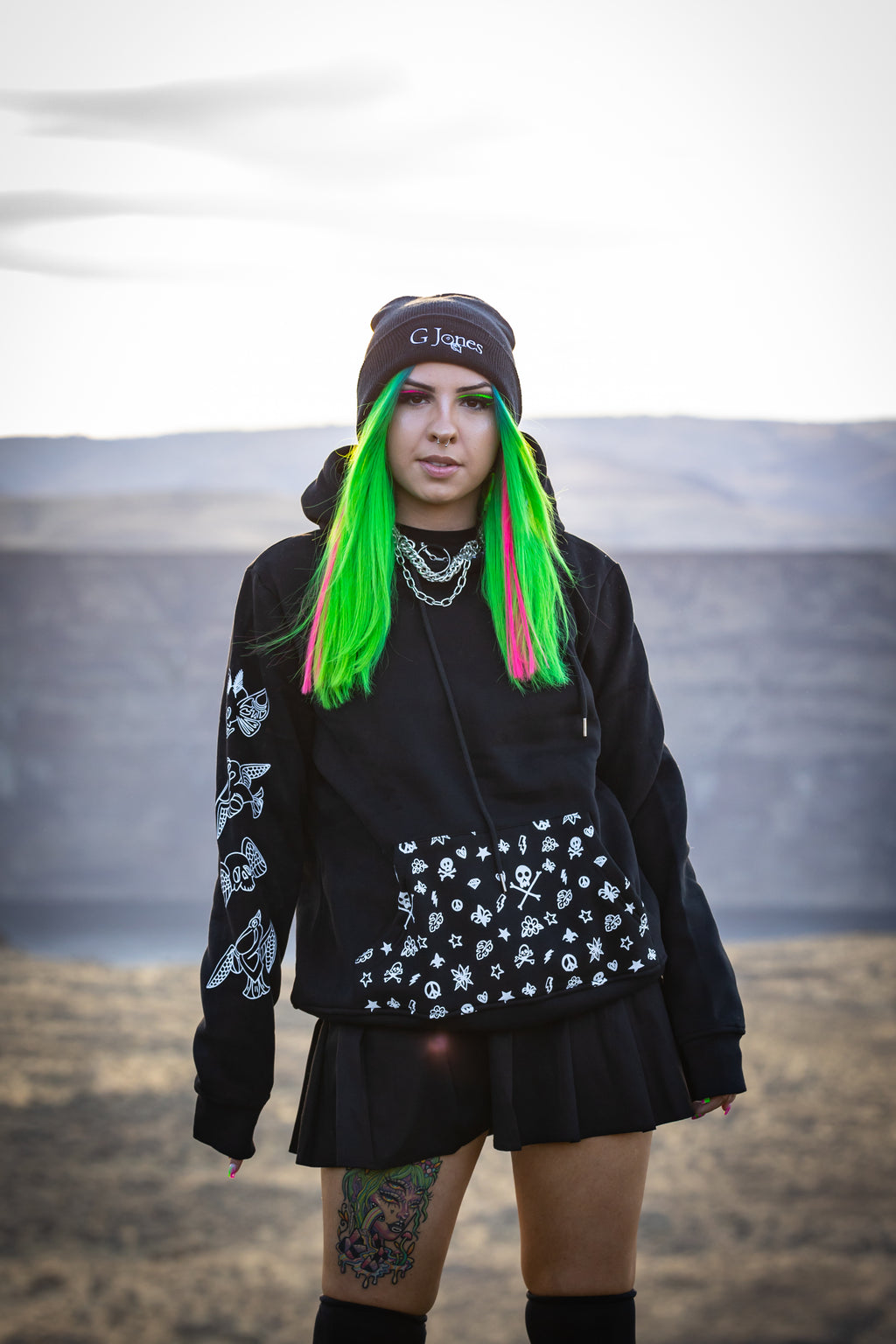 River Beats Sweatshirt - Swamp Creatures