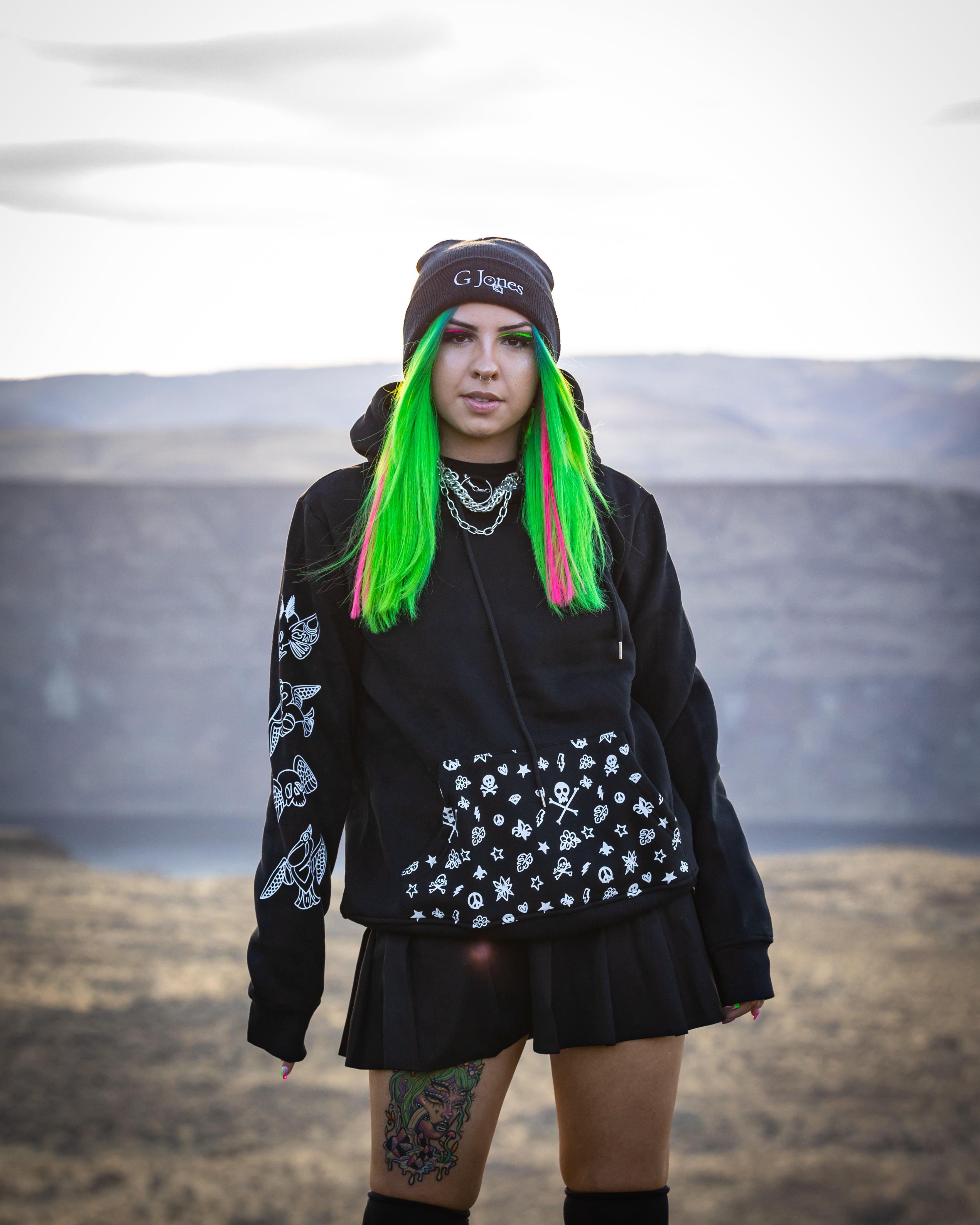 River Beats Sweatshirt - Swamp Creatures